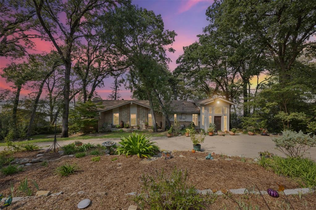 1108 Lovers Lane