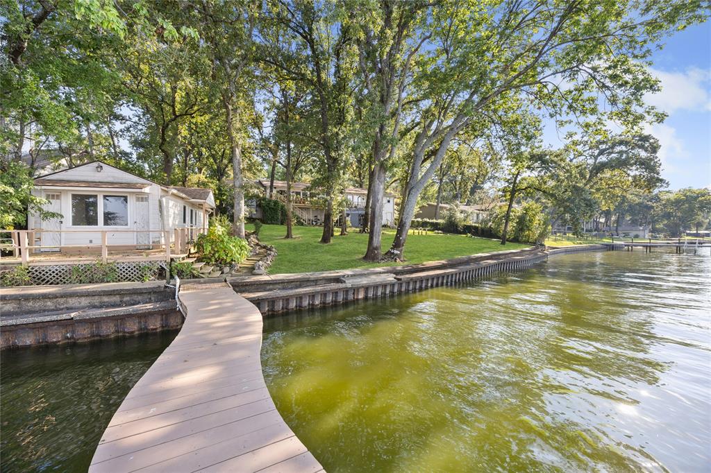 Isle of View #2 - Residential