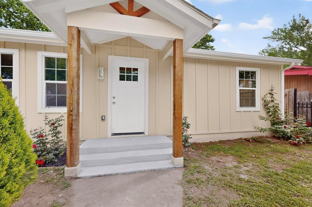 910 S Chatfield Street