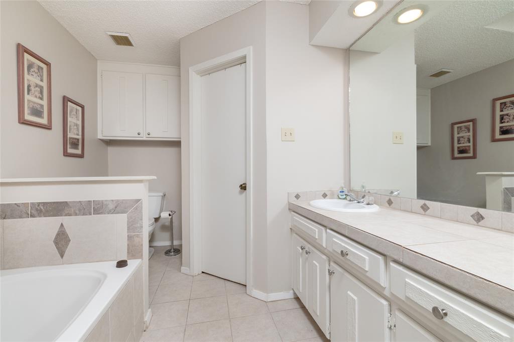 Broad Acres - Residential