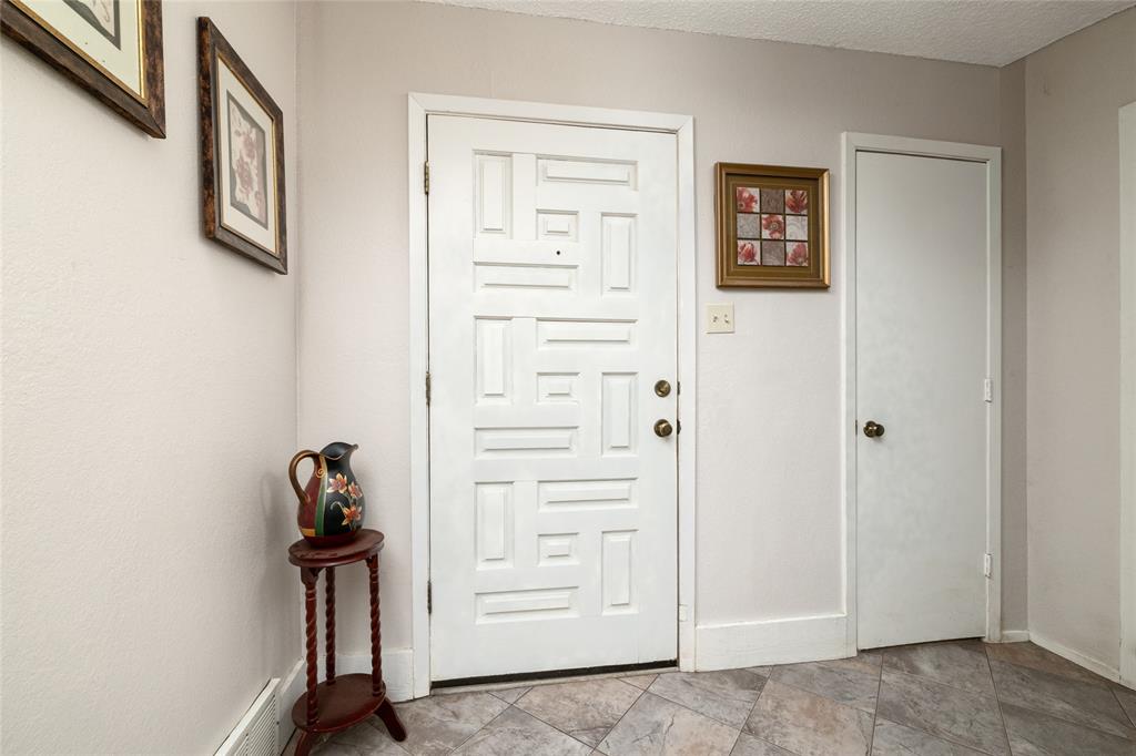 Broad Acres - Residential