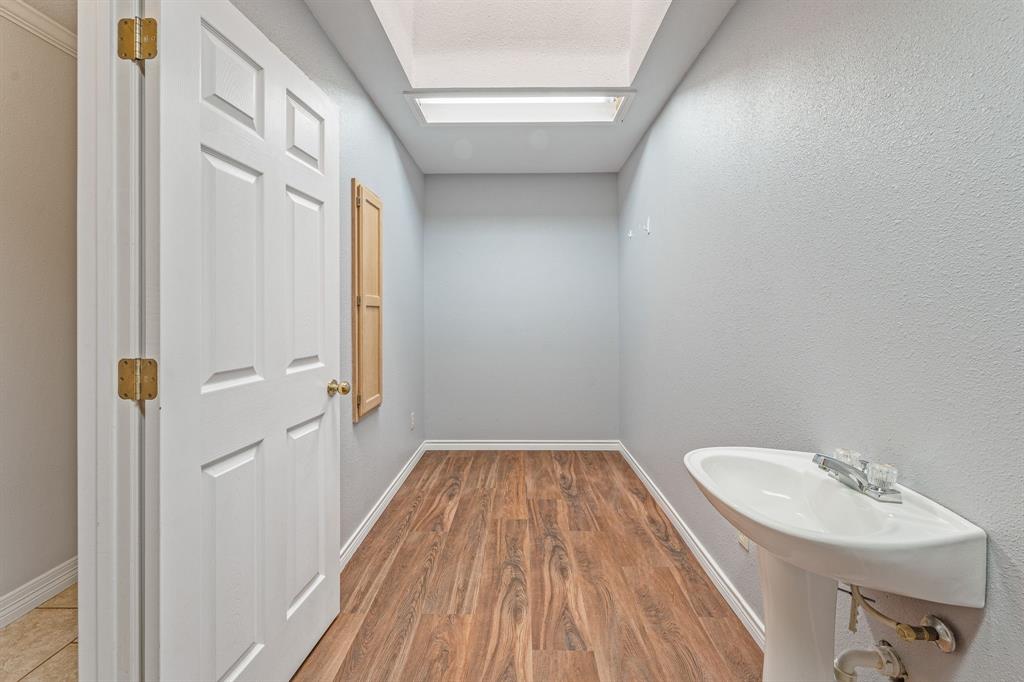 Pecan Hill Estate - Residential