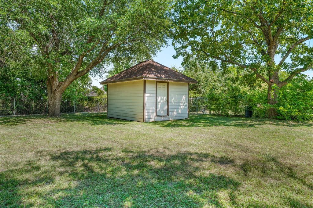 Pecan Hill Estate - Residential