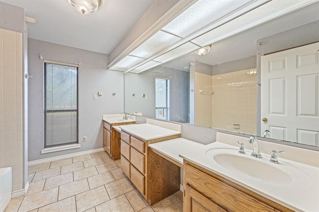 Pecan Hill Estate - Residential