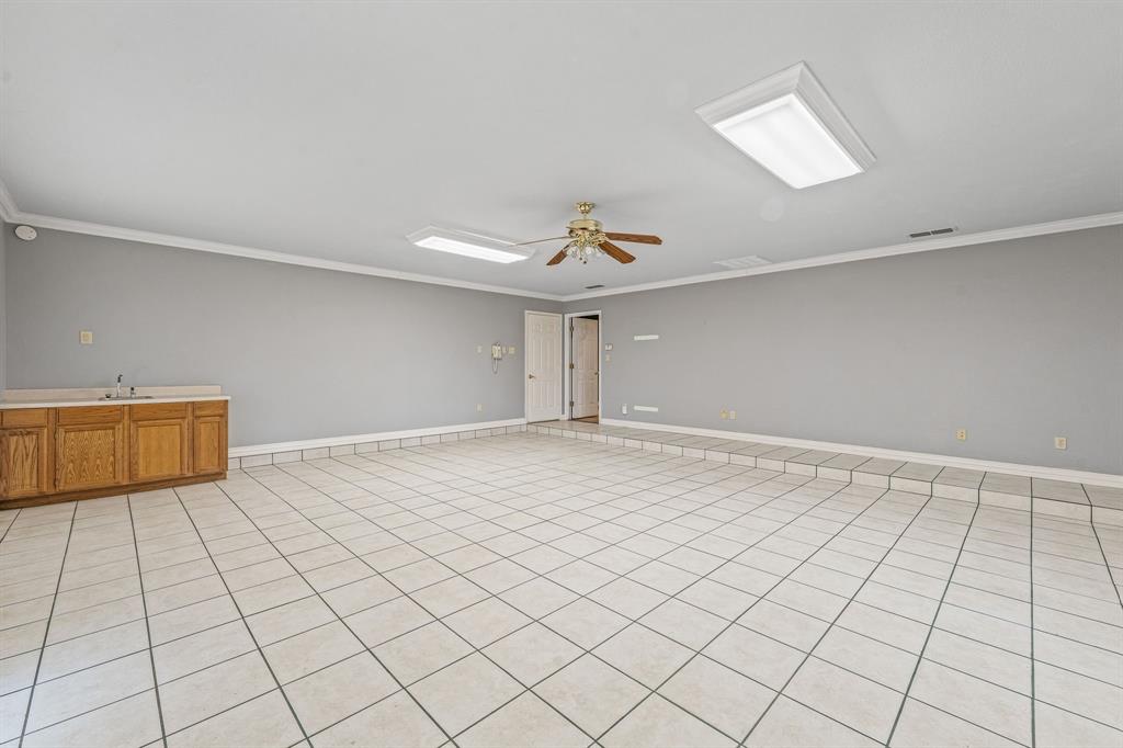 Pecan Hill Estate - Residential