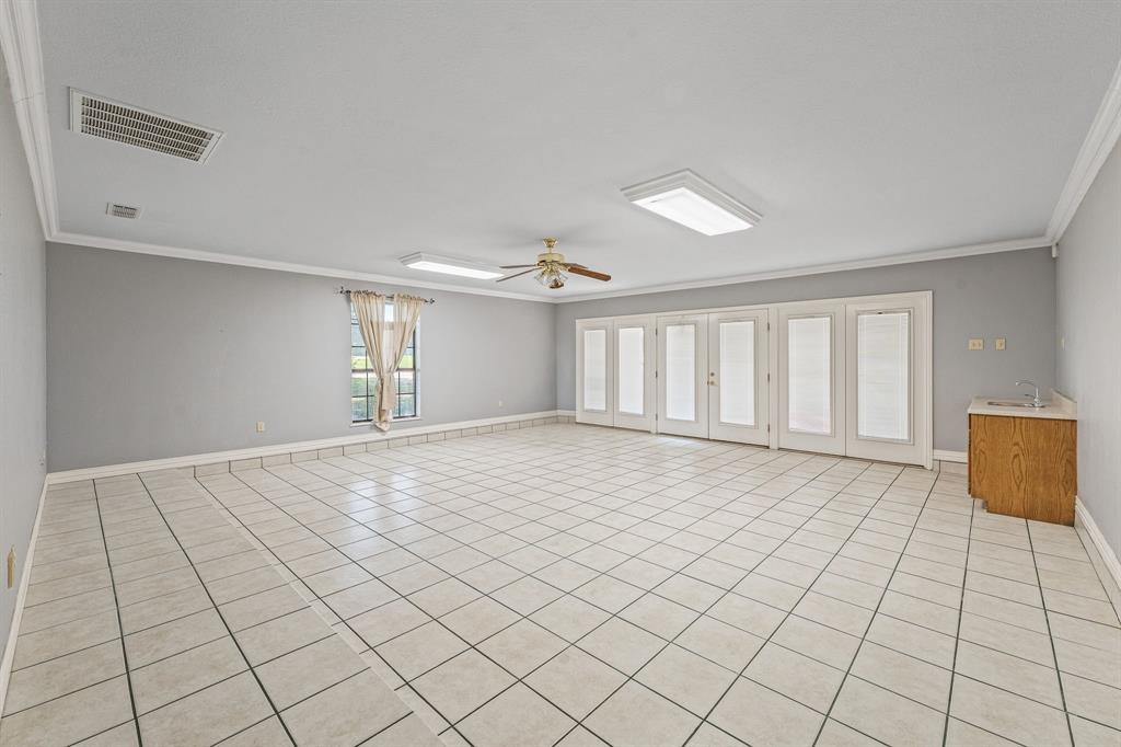 Pecan Hill Estate - Residential