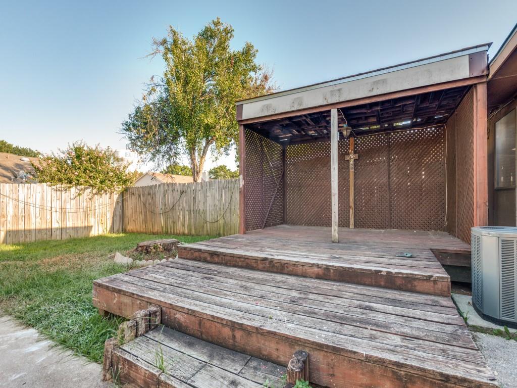 Euless, Texas 76039, United States, 2 Bedrooms Bedrooms, ,1 BathroomBathrooms,Residential,Active,208642