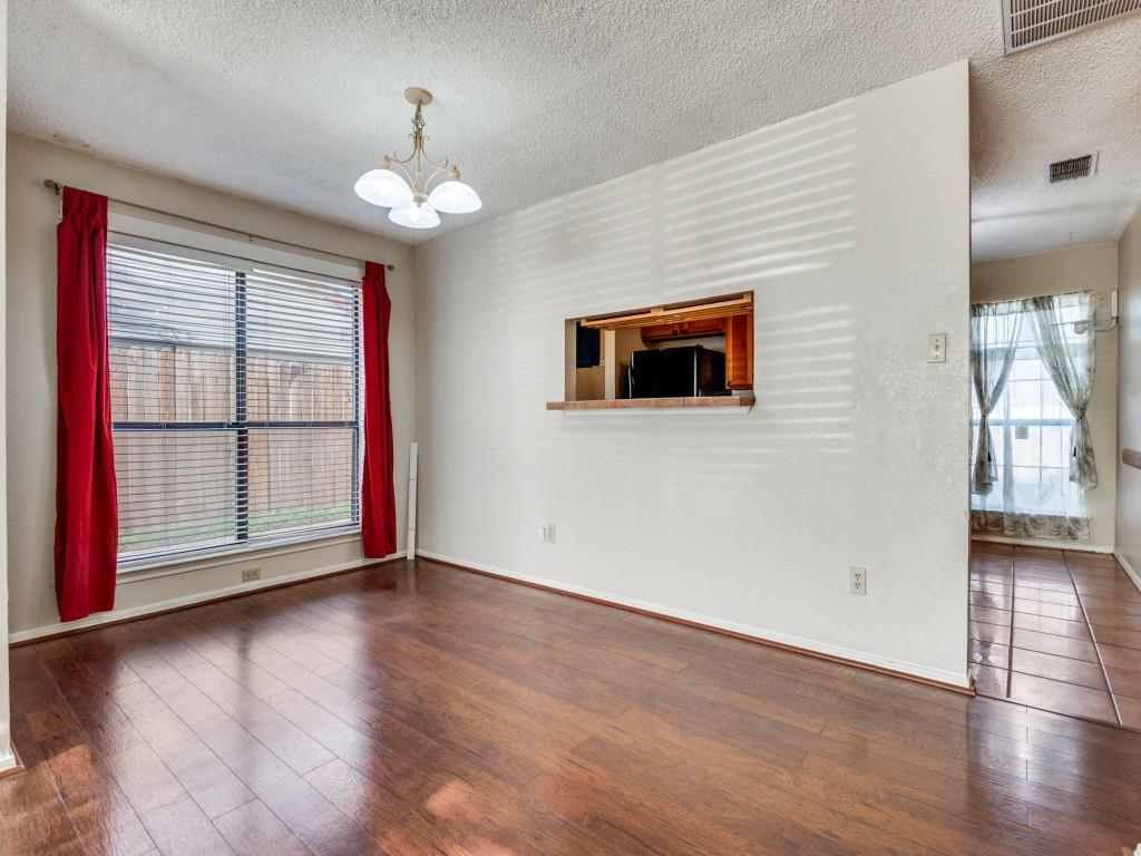 Euless, Texas 76039, United States, 2 Bedrooms Bedrooms, ,1 BathroomBathrooms,Residential,Active,208642