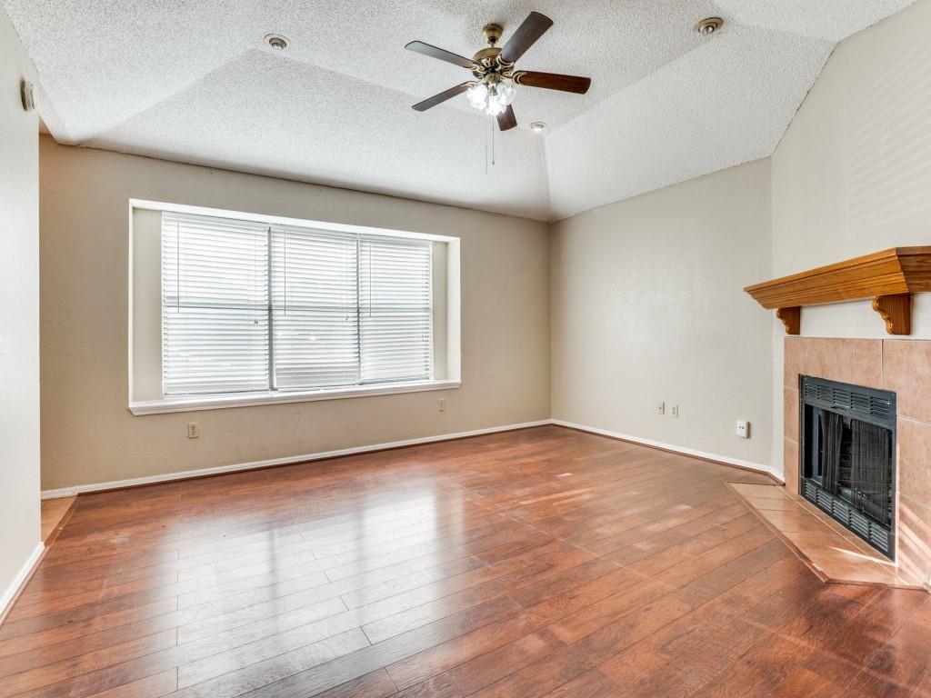 Euless, Texas 76039, United States, 2 Bedrooms Bedrooms, ,1 BathroomBathrooms,Residential,Active,208642