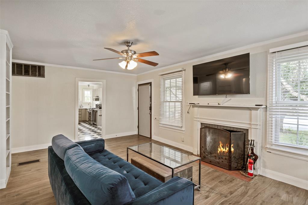 Bluebonnet Hills - Residential Lease