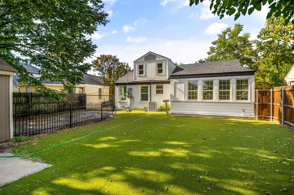 Bluebonnet Hills - Residential Lease