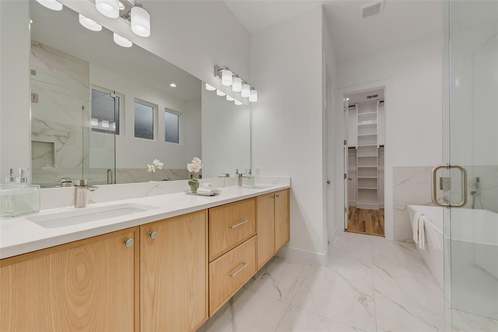 Vassar Place - Residential