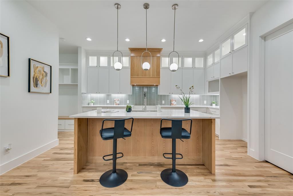 Vassar Place - Residential
