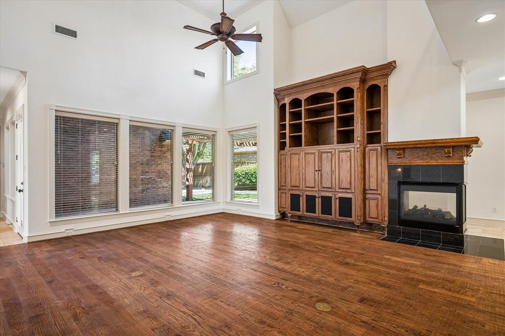 4709 Strait Lane