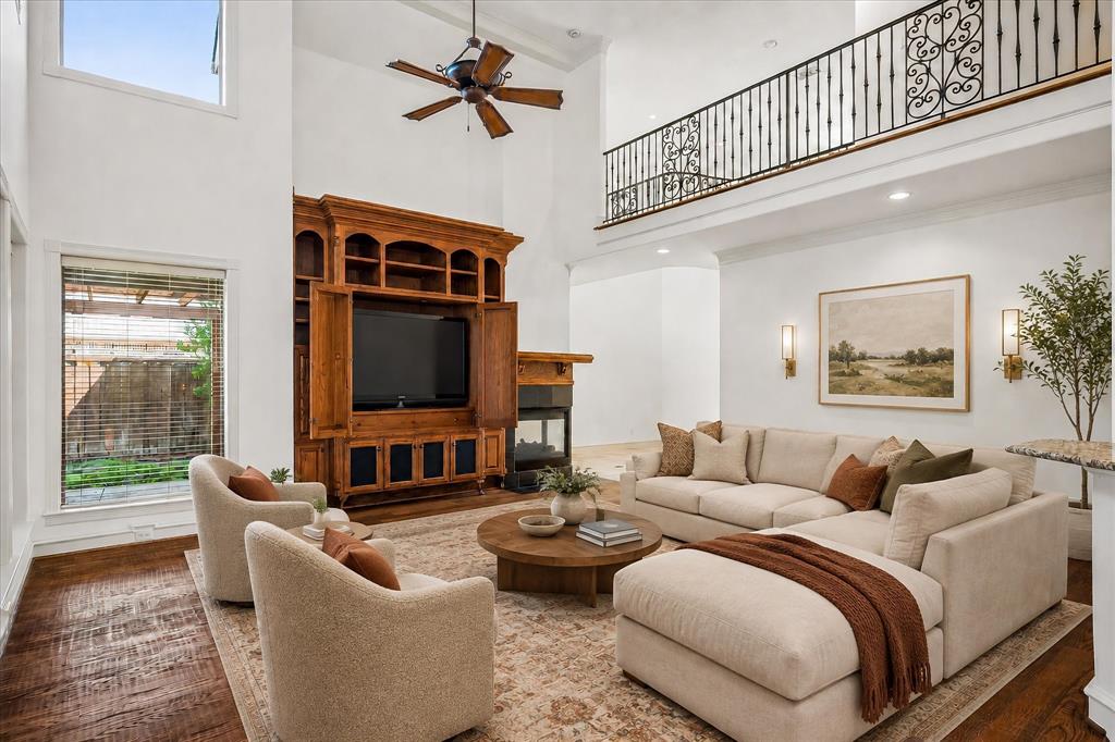 4709 Strait Lane