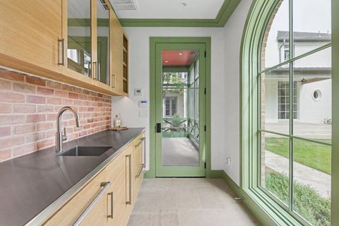 Tiny photo for 4636 Belclaire Avenue, Highland Park, TX 75209 (MLS # 21244659)