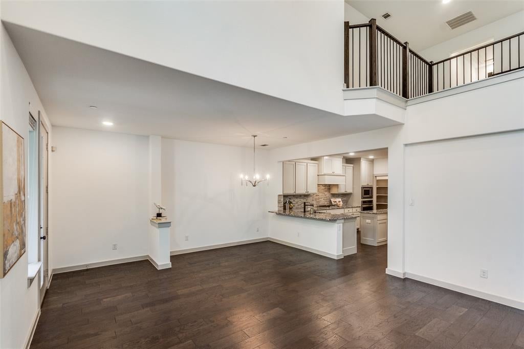 1423 Lamb Drive