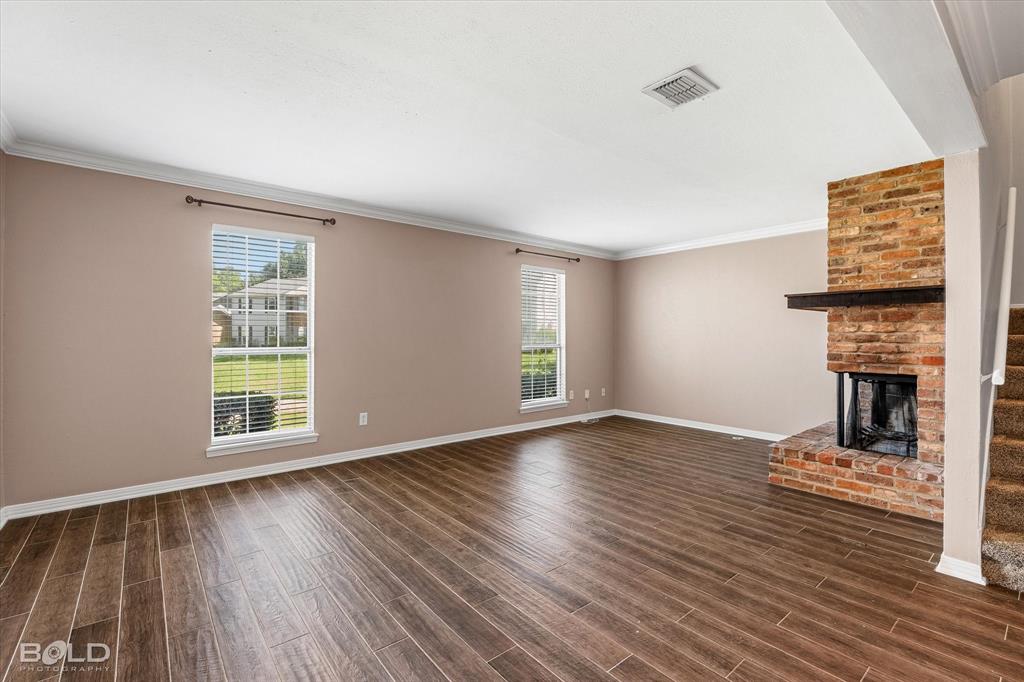 10141 Saratoga Drive