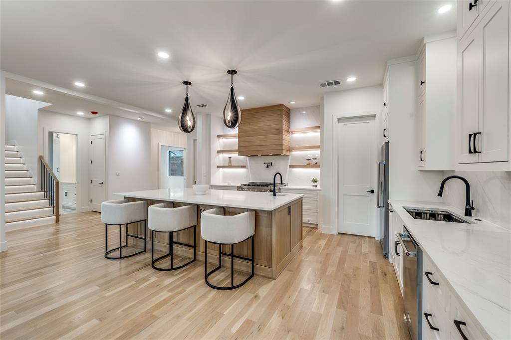 Crest Haven Place - Residential