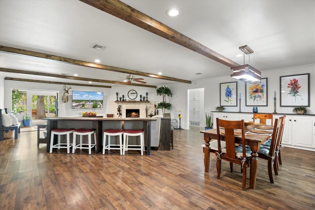 8513 Ravenswood Road