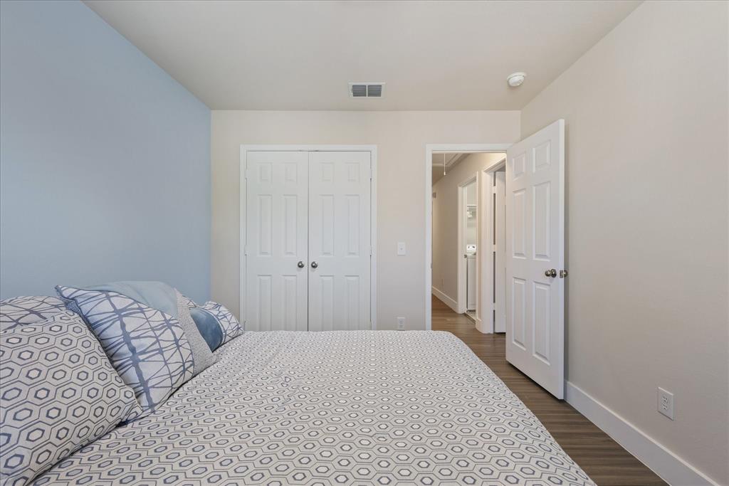 Pasquinellis Village On The Green - Residential