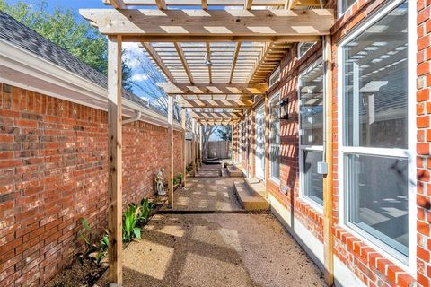 A home in Waxahachie