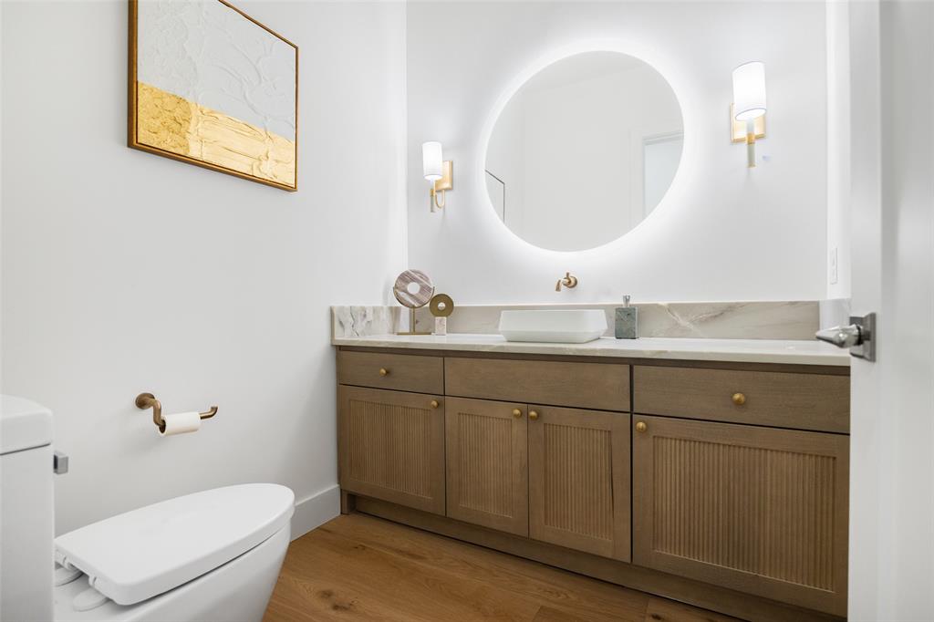 MARSH LANE 2 - Residential