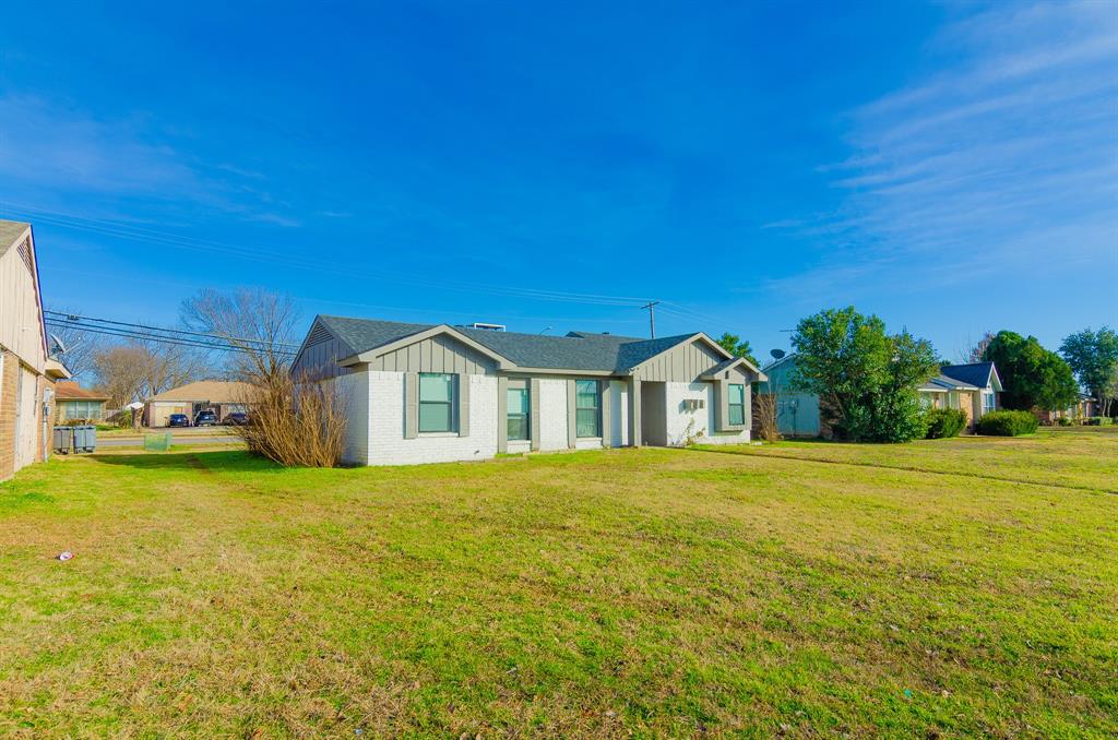 1712 Rocky Place Court