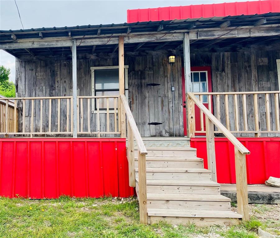 Laguna Park - Commercial Lease