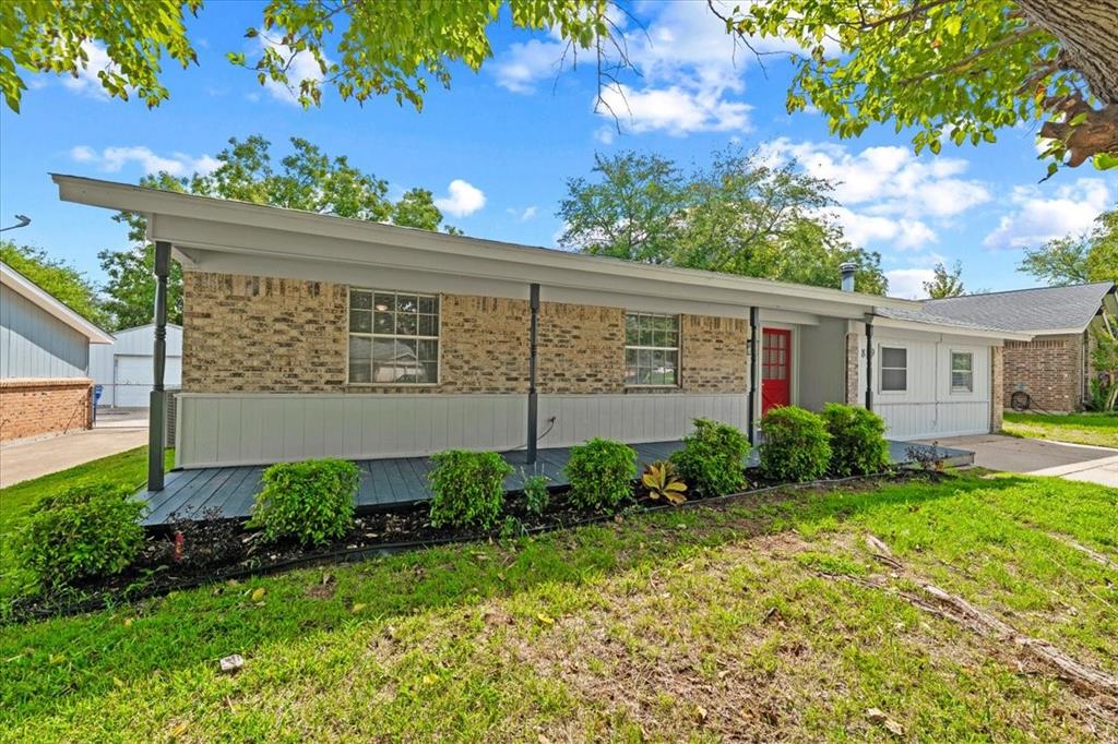 829 Quail Terrace