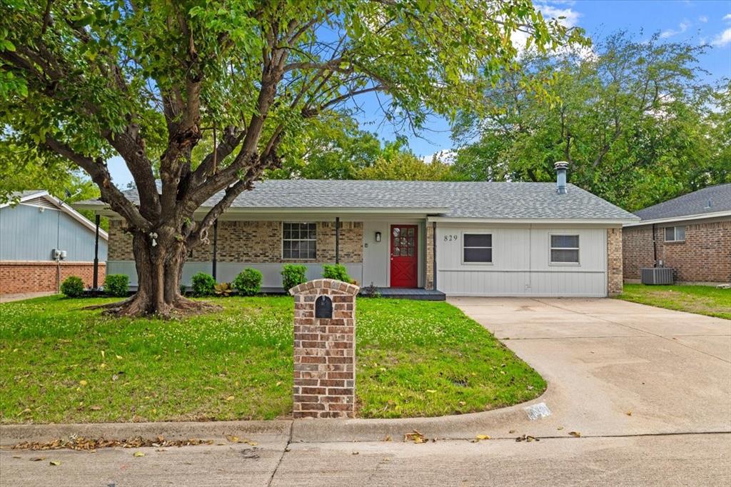 829 Quail Terrace