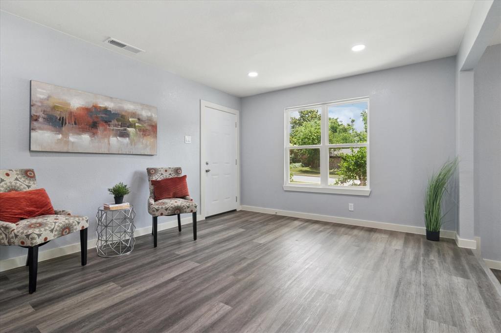 1425 Oakhill Drive