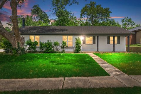 1425 Oakhill Drive Plano TX 75075