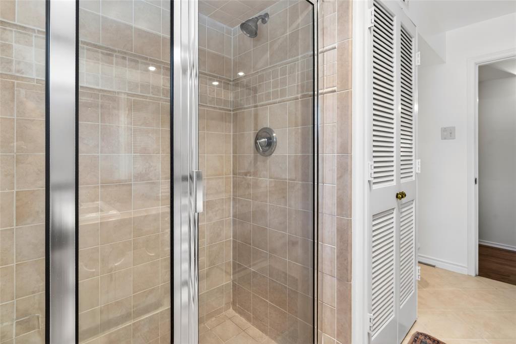 FONTAINBLEAU CONDOMINIUM - Residential