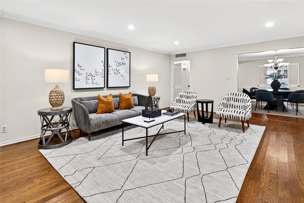 FONTAINBLEAU CONDOMINIUM - Residential