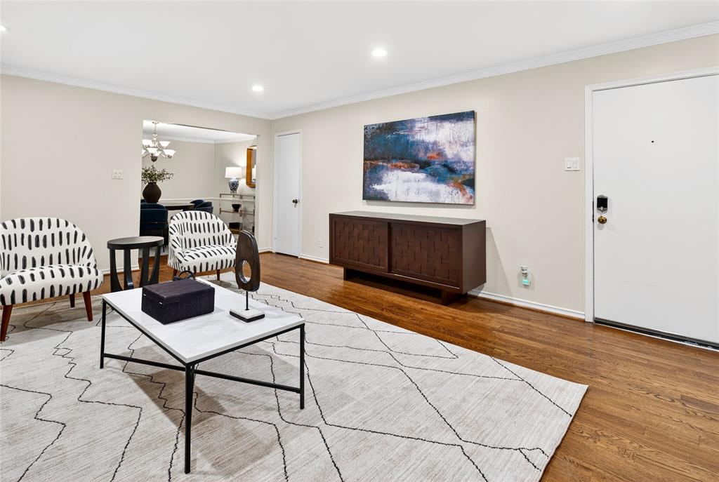 FONTAINBLEAU CONDOMINIUM - Residential