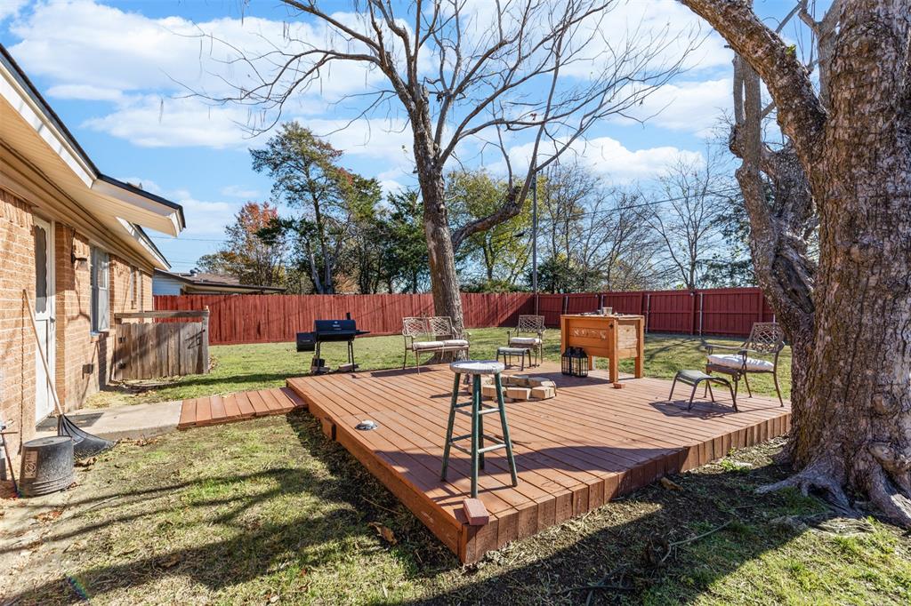 Lancaster, Texas 75134, United States, 3 Bedrooms Bedrooms, ,2 BathroomsBathrooms,Residential,Pending,26232