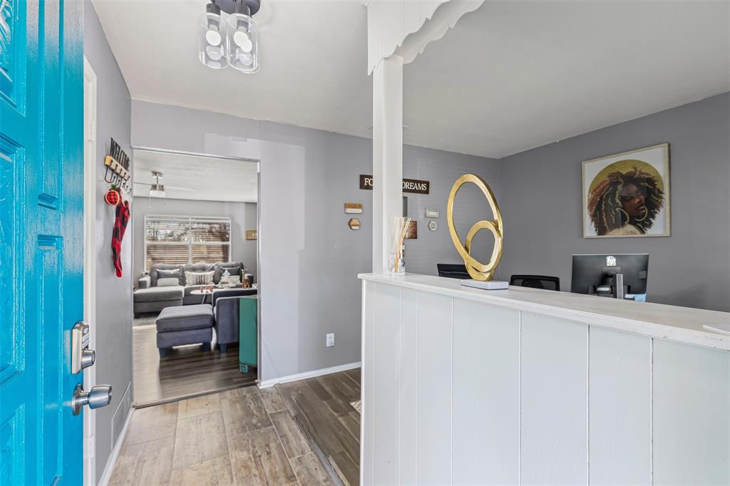 Lancaster, Texas 75134, United States, 3 Bedrooms Bedrooms, ,2 BathroomsBathrooms,Residential,Pending,26232