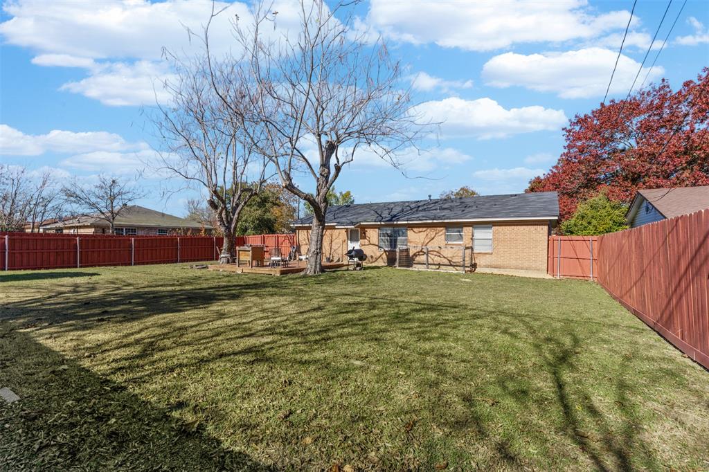 Lancaster, Texas 75134, United States, 3 Bedrooms Bedrooms, ,2 BathroomsBathrooms,Residential,Pending,26232