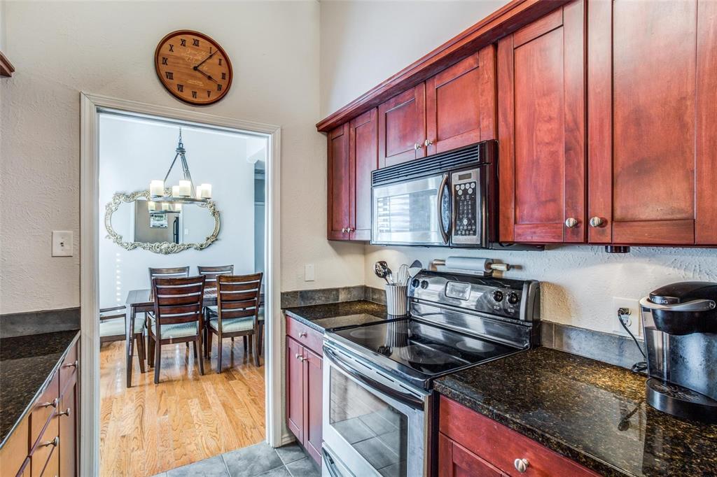 High Hollows Condo - Residential