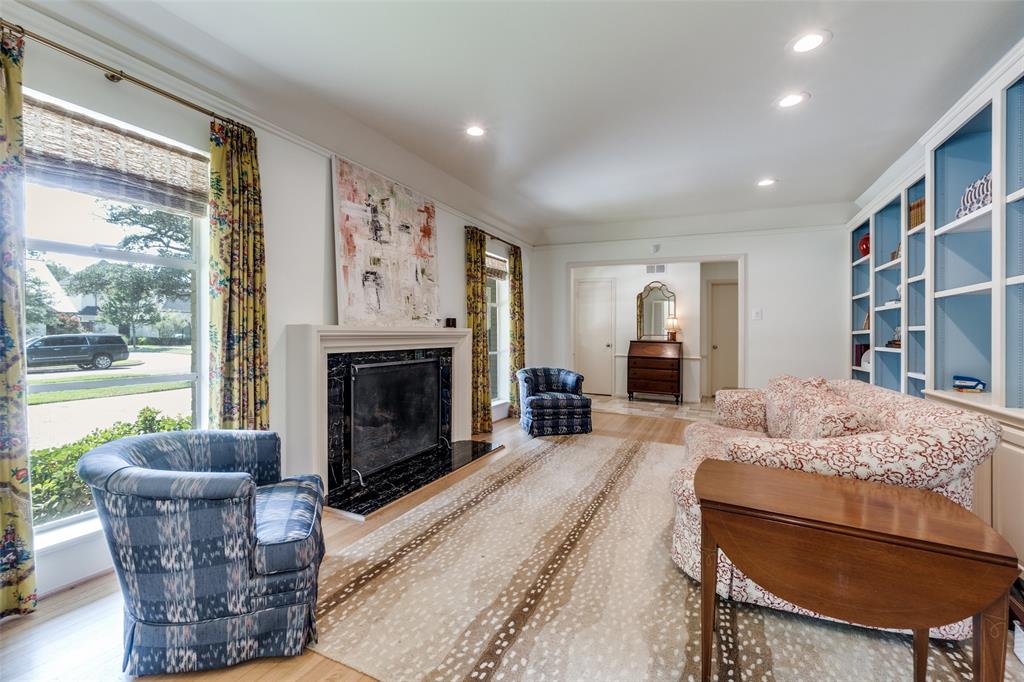 7547 Greenbrier Drive