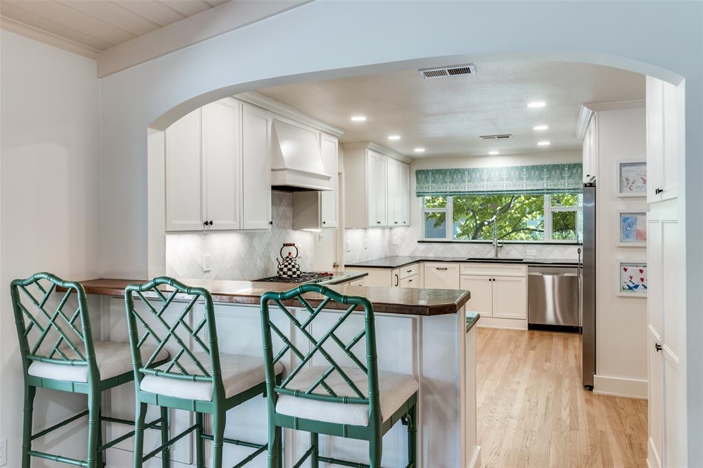 Caruth Hills 09 - Residential