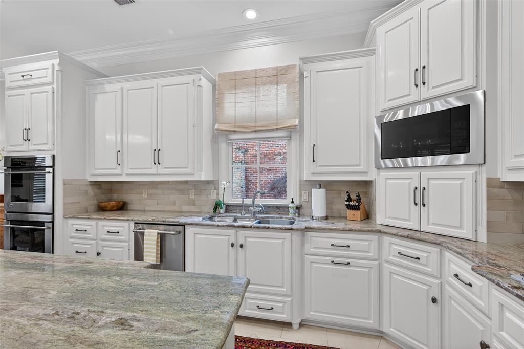 Lake Place - Residential