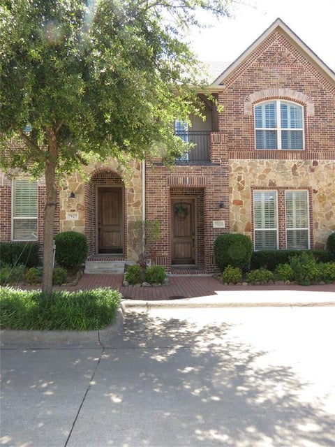 Photo of 7929 Maddox Road, Plano, TX 75024 (MLS # 21330887)