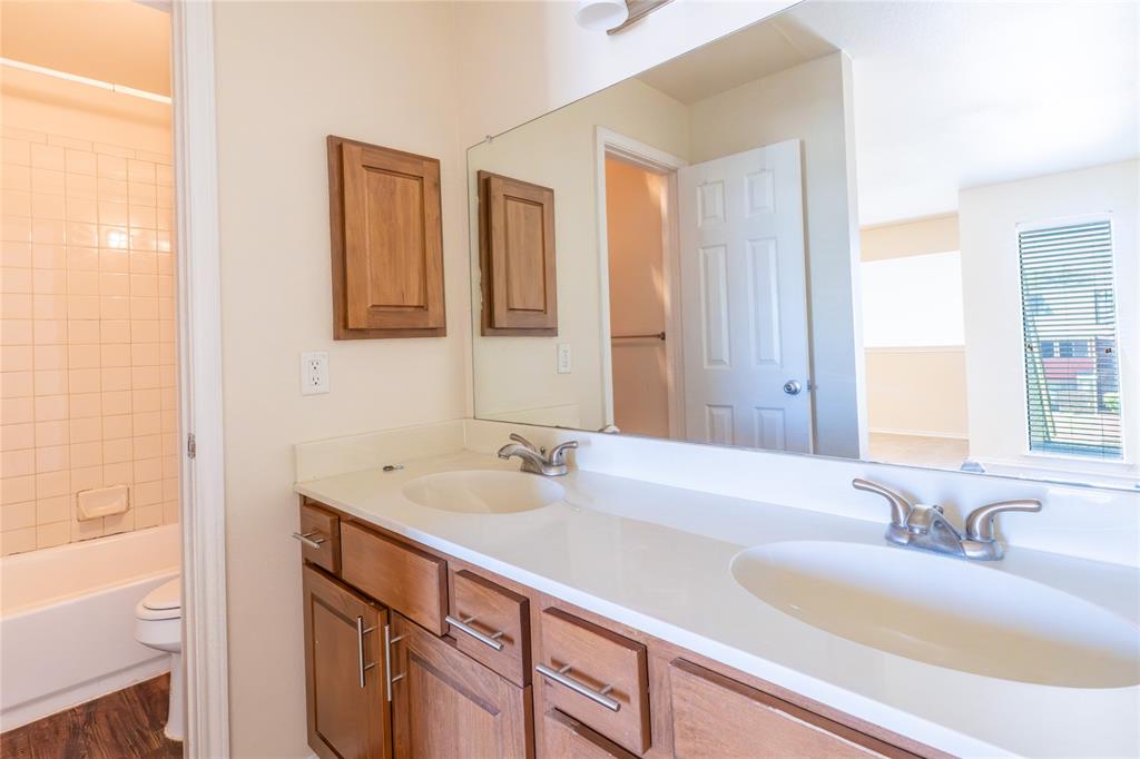 RICHLAND TRACE CONDOS - Residential