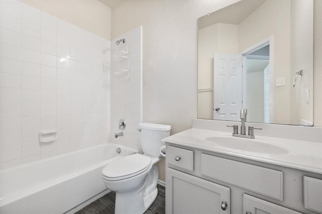 Oak Tree Estates - Residential