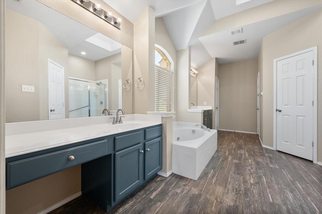 Oak Tree Estates - Residential