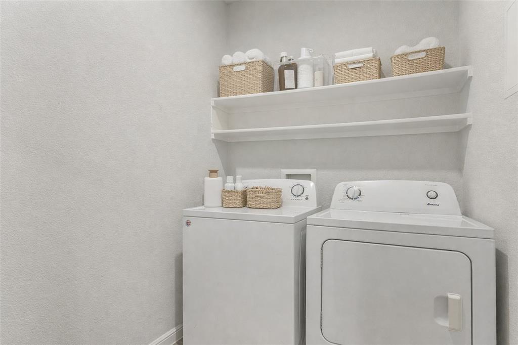 Twin Mills - Residential