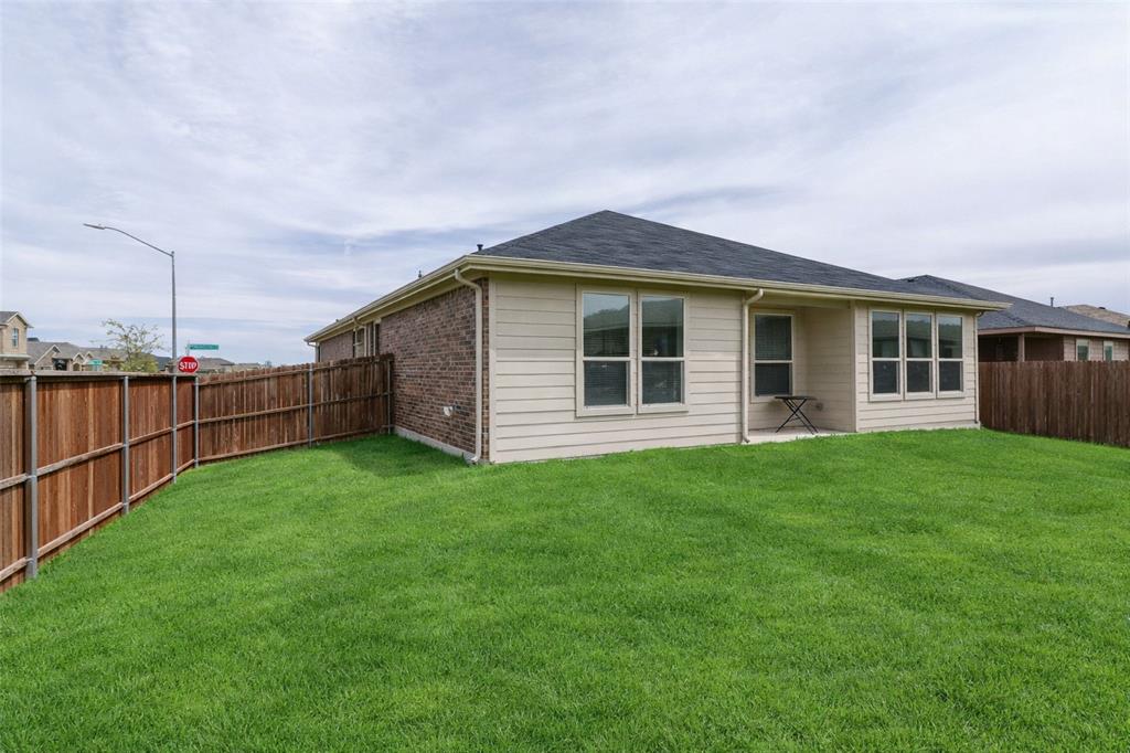 Twin Mills - Residential