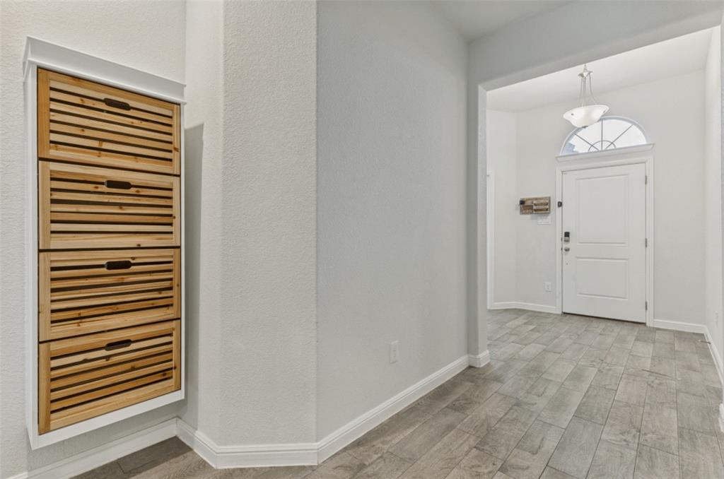 Twin Mills - Residential